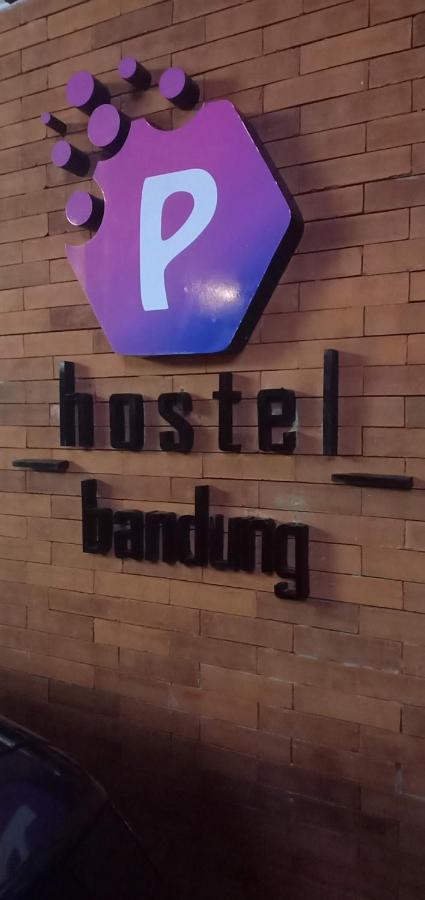 Peta Hostel Bandung Exterior photo